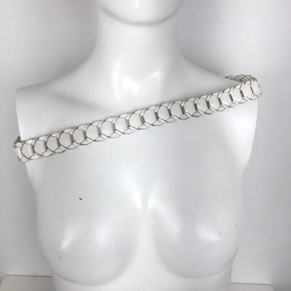 Unbranded women’s white